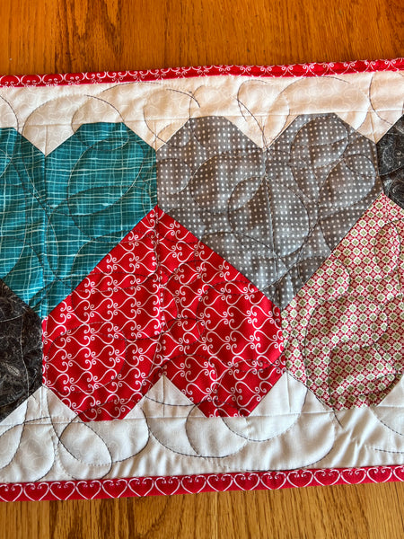 Let’s play hearts table runner